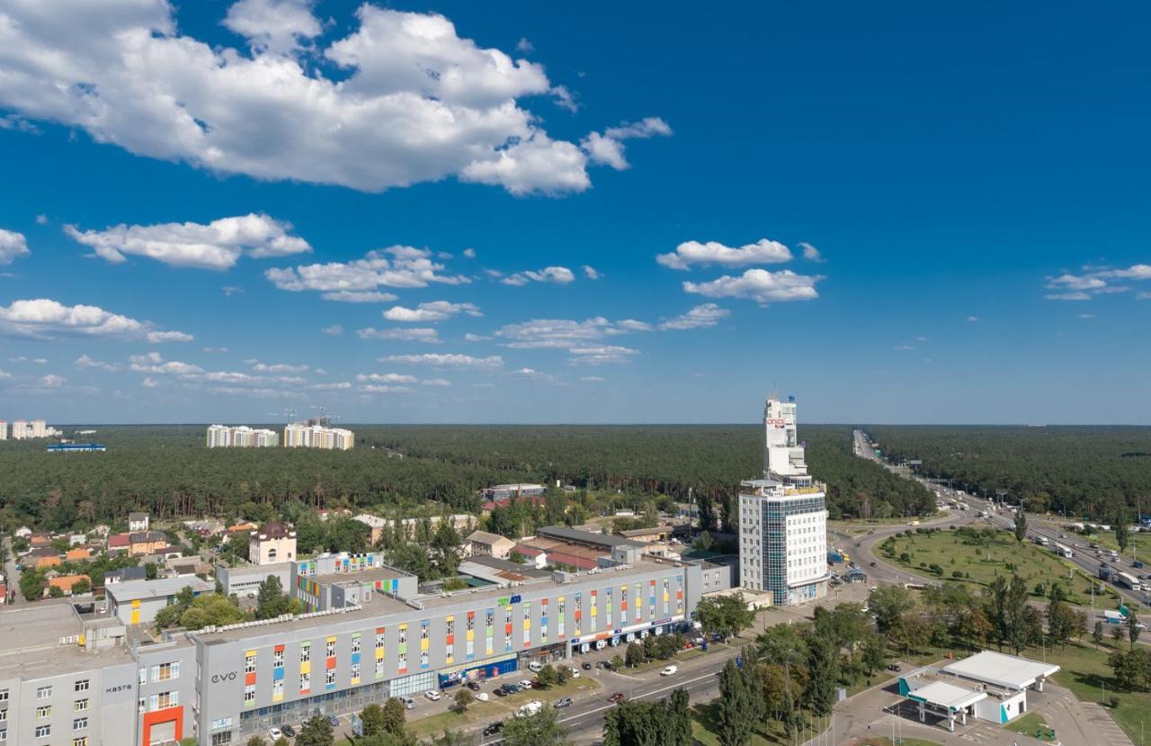 Люкс На Бориспільській Жк Олімпік Парк, Генератор На Будинку Kiev Esterno foto